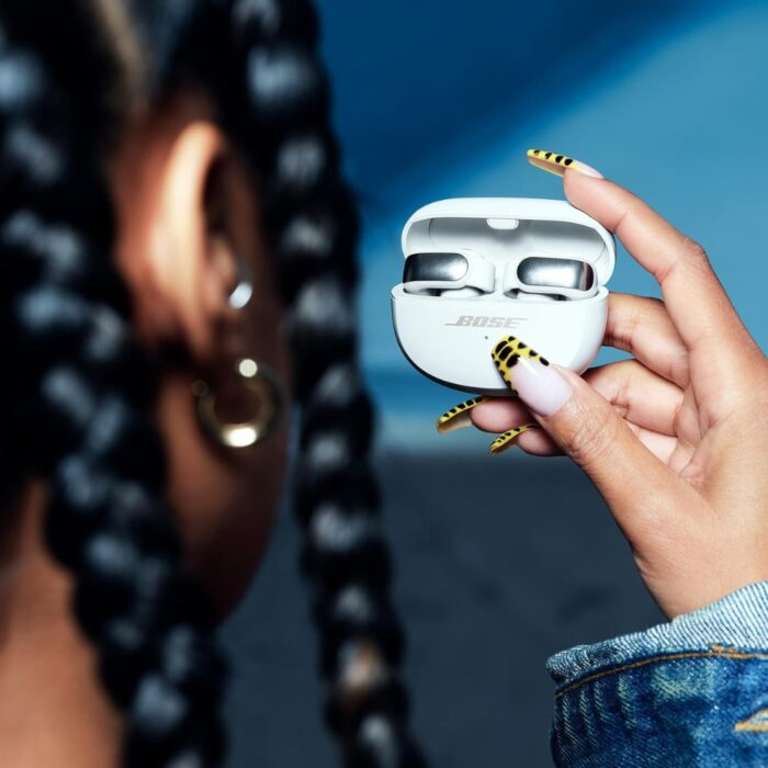 Bose Ultra Open Earbuds - Image 6