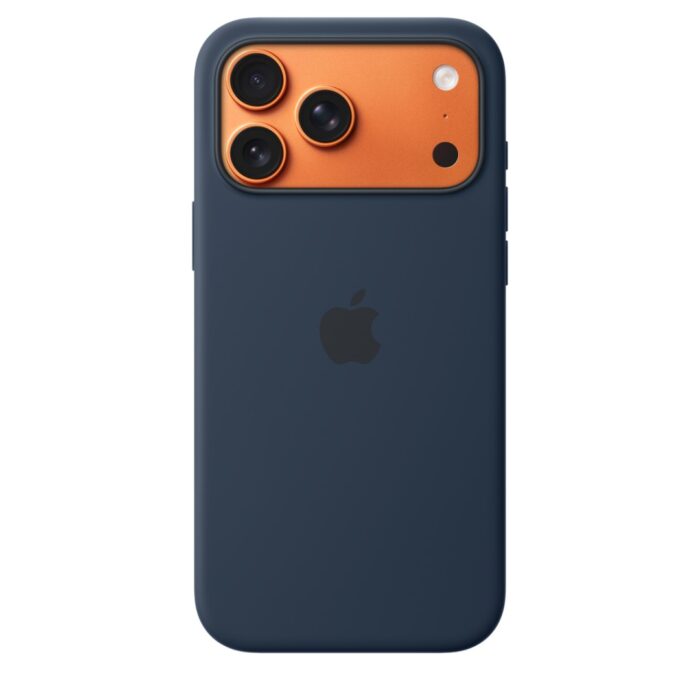 iPhone 17 Pro Max Silicone Case with MagSafe by Apple - Image 10