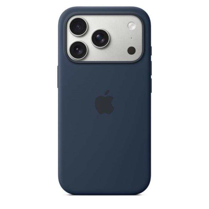 iPhone 17 Pro Silicone Case with MagSafe by Apple - Image 10