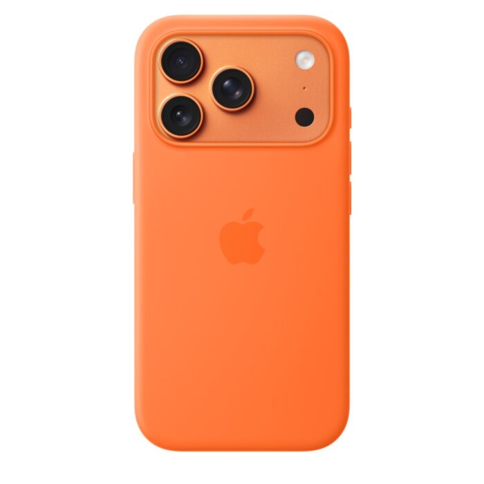iPhone 17 Pro Silicone Case with MagSafe by Apple - Image 4