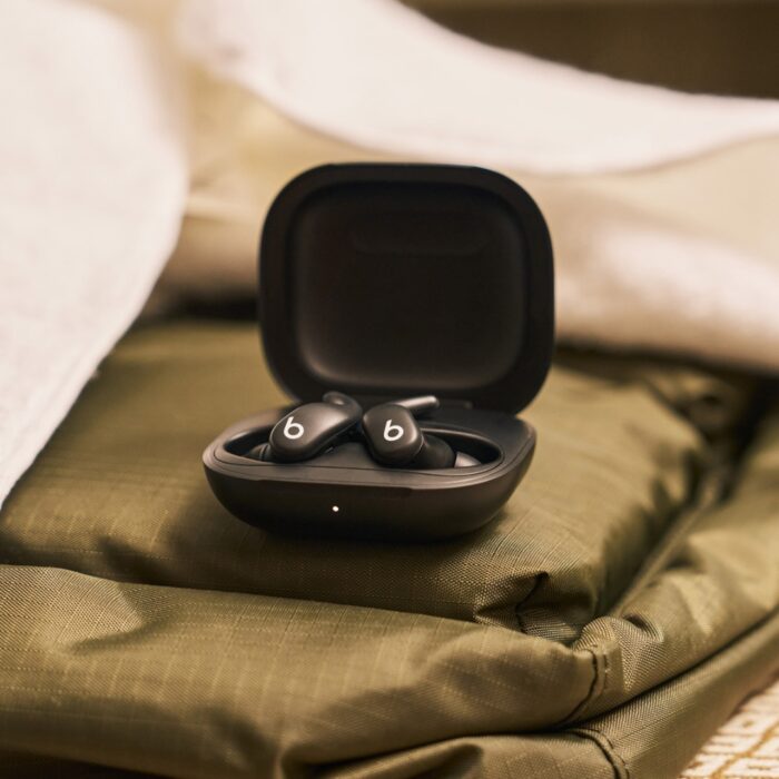 Powerbeats Fit - Image 2
