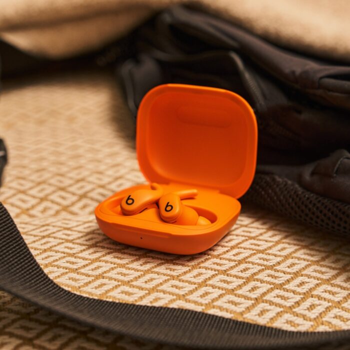 Powerbeats Fit - Image 14