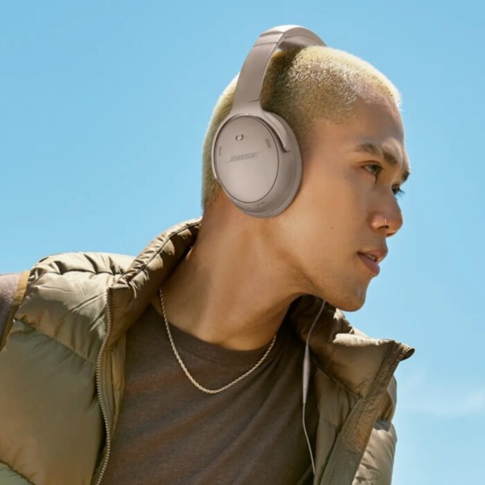 Bose QuietComfort Headphones - Image 10