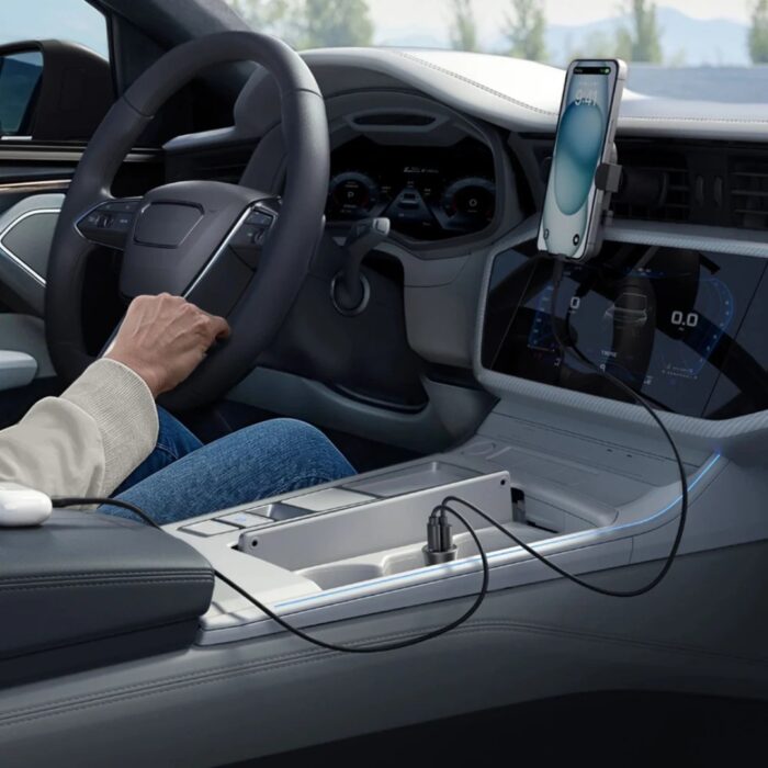 Anker Ultra Compact Car Charger 30W with 2 Cables - Image 3