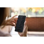 Levelo UltraVision Privacy Screen Protector for Samsung Galaxy S26 - Image 2