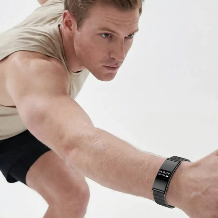Porodo Trackfit Plus Smart Bracelet Fitness Tracker With Display App - Image 6