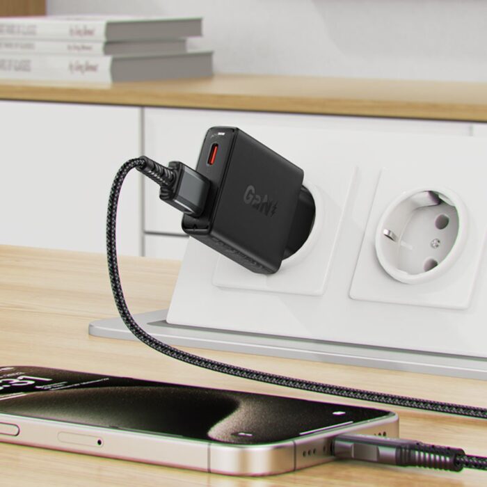 Acefast A69 PD 30W GaN Fast Charge Wall Charger - Image 3