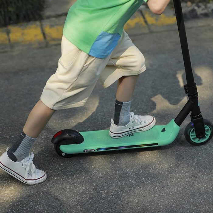 Ninebot eKickScooter ZING A6 Powered by Segway - Image 2
