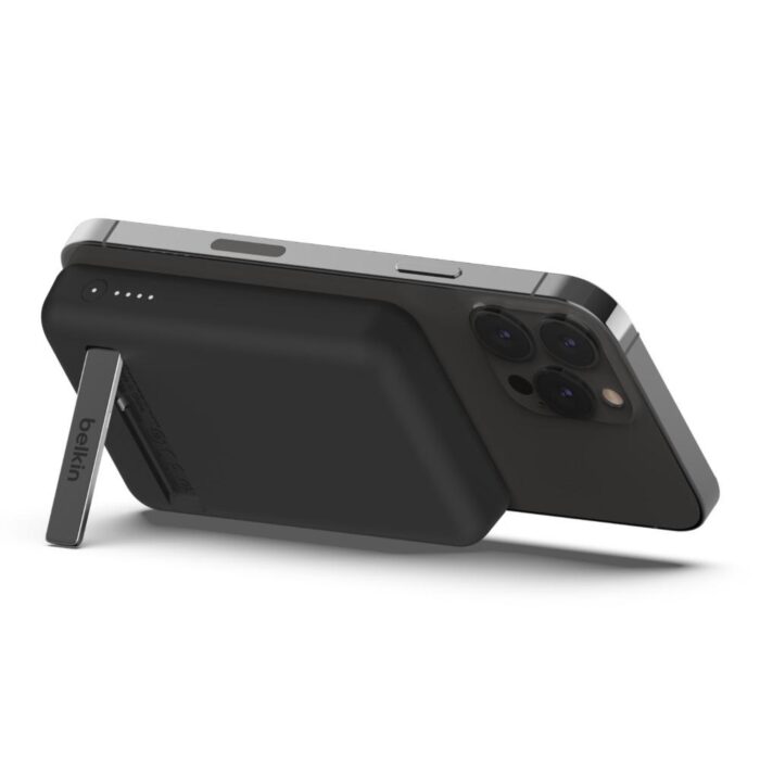 Belkin Magnetic Wireless Power Bank 5K with Stand - Image 2