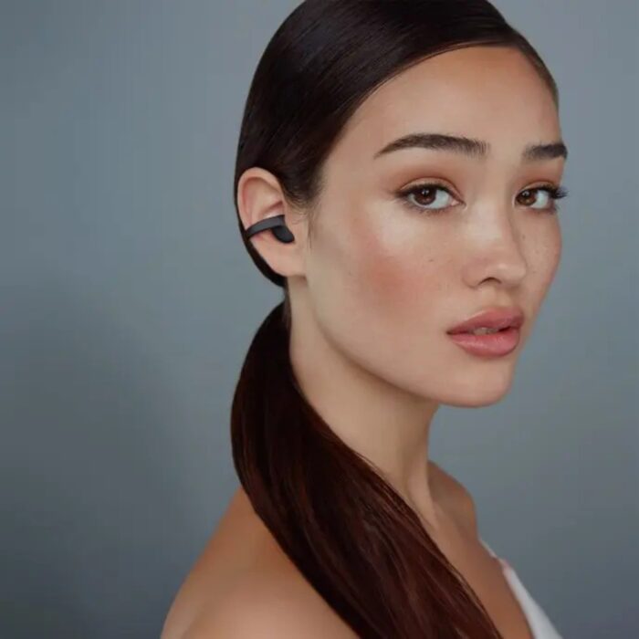 Porodo Soundtec Snap Clip-On Earbuds - Image 2