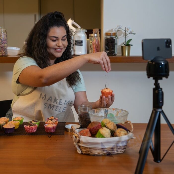Switch Smart Selfie Face Tracking AI Gimbal - Image 2