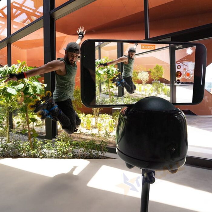 Switch Smart Selfie Face Tracking AI Gimbal - Image 3