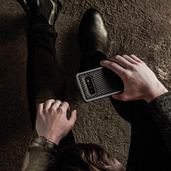 X-doria Defense LUX Galaxy S10 Carbon Fiber - Image 7