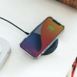 mophie Wireless Charging Hub - Image 5