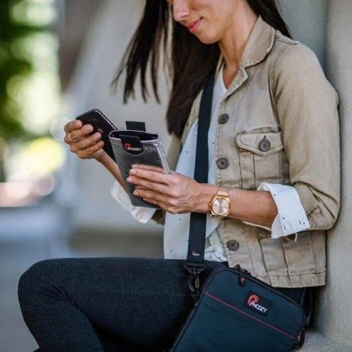 Phoozy Insulated Tablet Case - Image 3