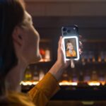 Insta360 Snap Selfie Screen With Light - Image 11