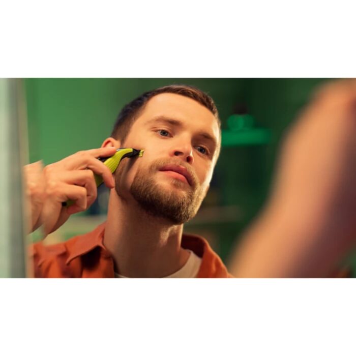 Philips OneBlade Face Trimmer QP2724/10 - Image 8