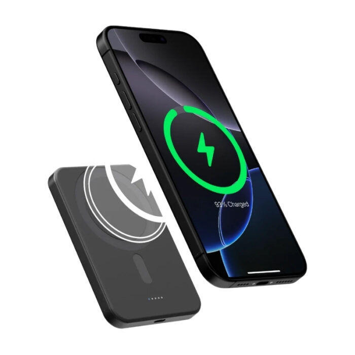 Pitaka Aramid Fiber Magnetic 5000mAh Power Bank - Image 8