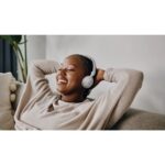 Philips TAH2209WT On Ear Wireless Headphones - Image 7
